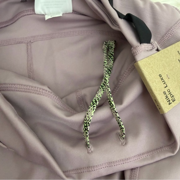 Nike Trail Epic Luxe Women's Running Bike Shorts - Picture 7 of 8